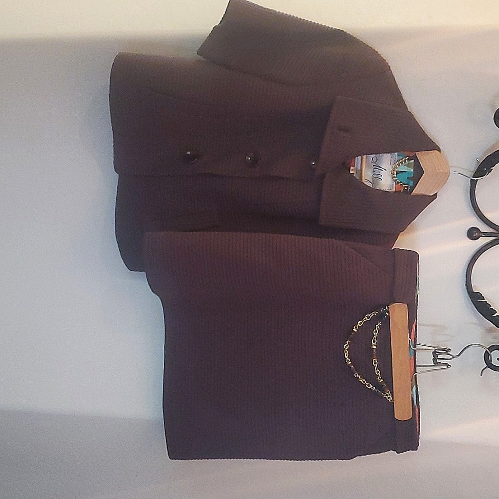 Ladies clothing